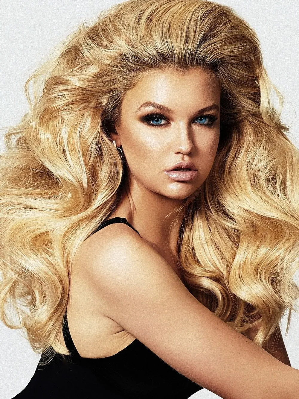 20" Clip-In Hair Extensions by Leyla Milani | Remy Human Hair (7 Piece) | CLOSEOUT