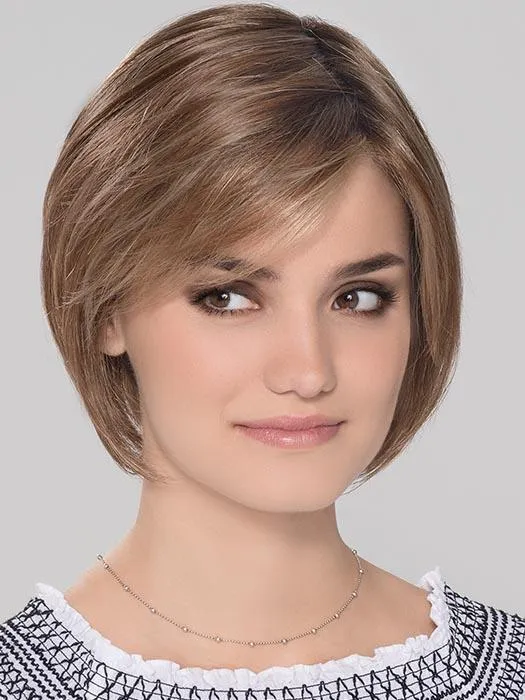 Amy Small Deluxe | Synthetic Lace Front Wig