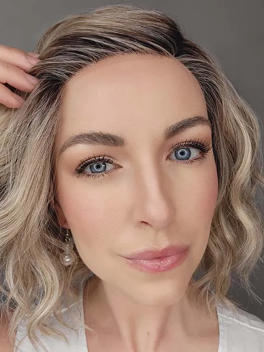 Beaming Beauty | Synthetic Lace Front Wig (Mono Part)