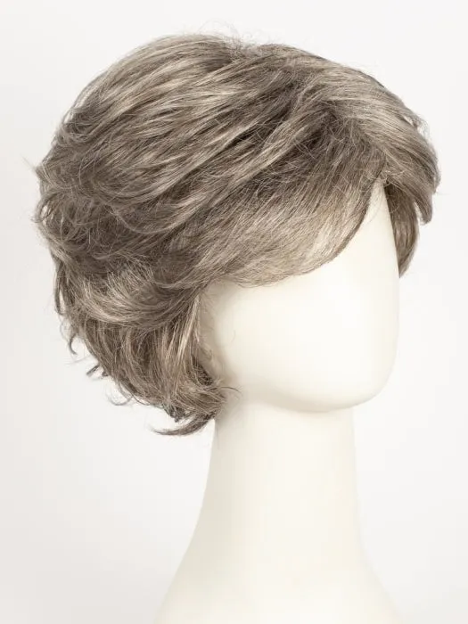 Bianca | Synthetic Wig (Basic Cap)