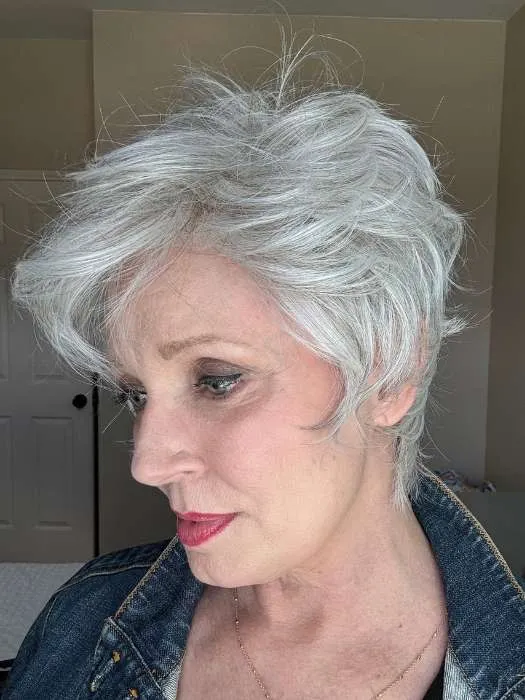 Cover | Synthetic Lace Front Wig (Mono Part)