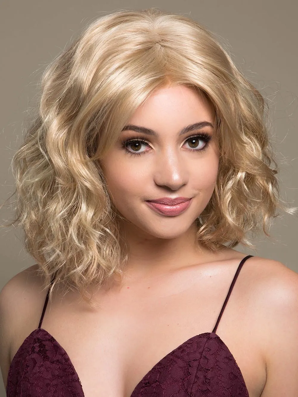 Dakota | Synthetic Wig (Mono Part)