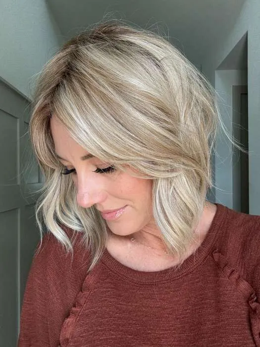 Hollie | Synthetic Lace Front Wig (Hand-Tied)