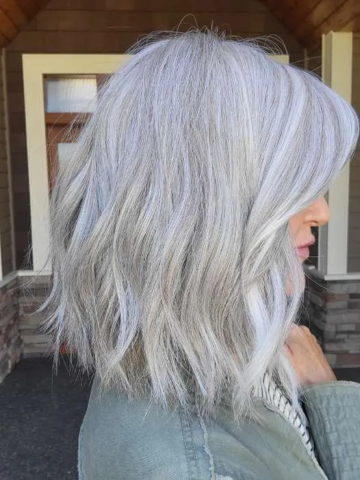 Hollie | Synthetic Lace Front Wig (Hand-Tied)
