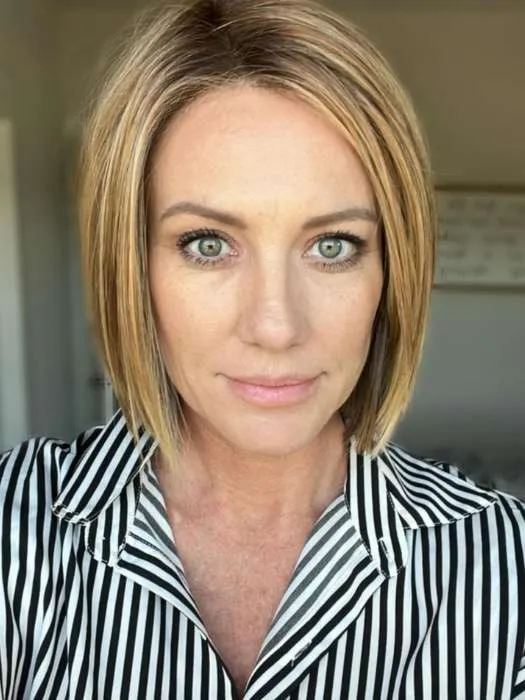 Lia II | Synthetic Lace Front Wig (Mono Part)