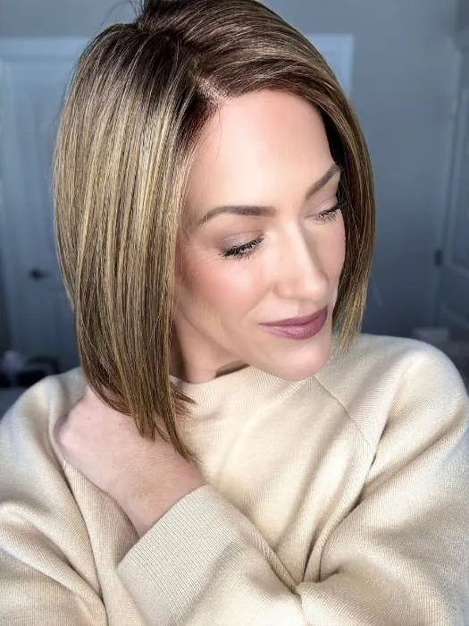 London | Synthetic Lace Front Wig (Mono Part)