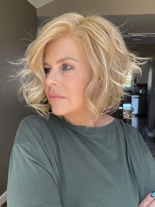 Los Angeles | Synthetic Lace Front Wig (Mono Part)