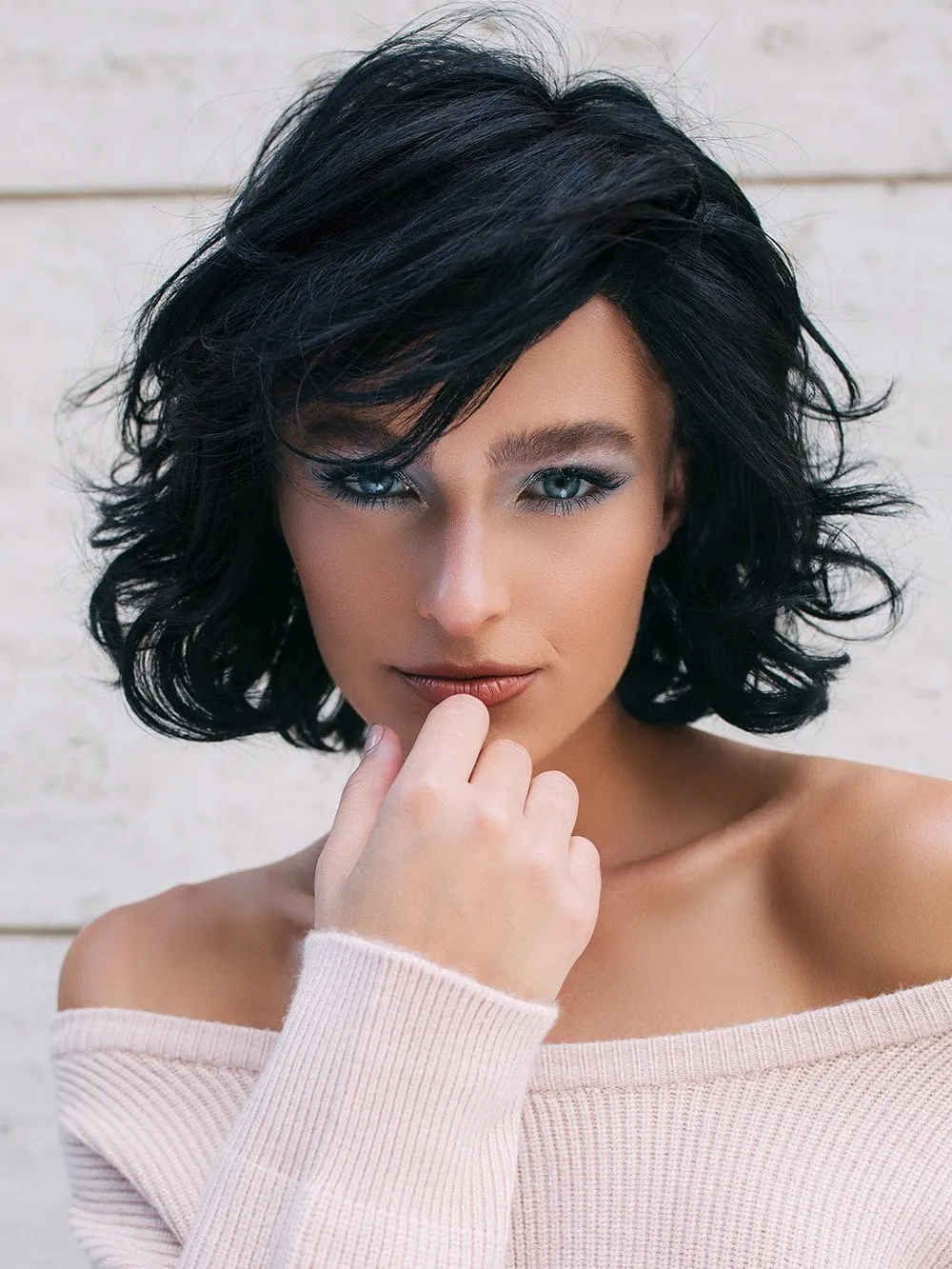 Modern Motif | Synthetic Lace Front Wig (Mono Part)
