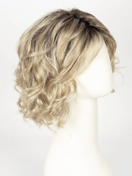 Onda | Synthetic Lace Front Wig (Mono Part)