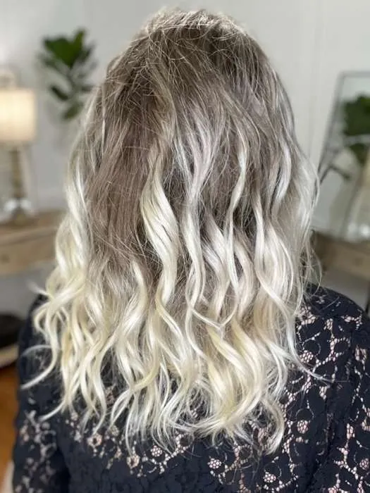 Rachel Lite | Synthetic Lace Front Wig (Hand Tied)