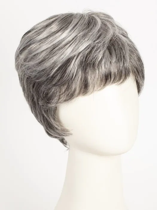 Risk Comfort | Short Synthetic Lace Front Wig