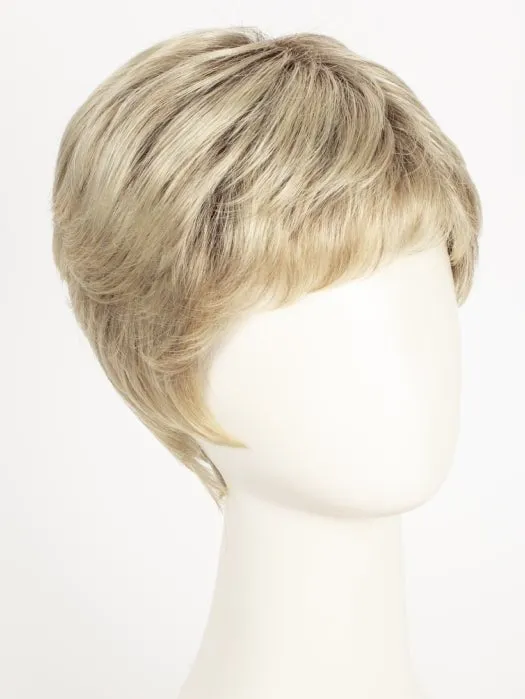 Risk Comfort | Short Synthetic Lace Front Wig