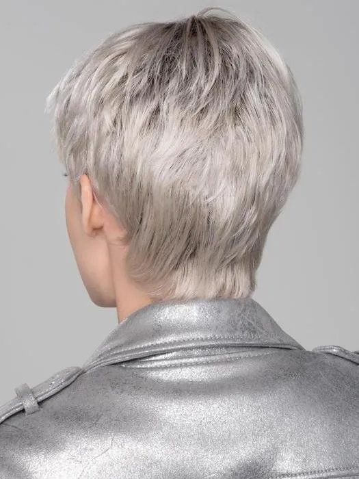 Risk | Synthetic Lace Front Wig (Mono Crown)