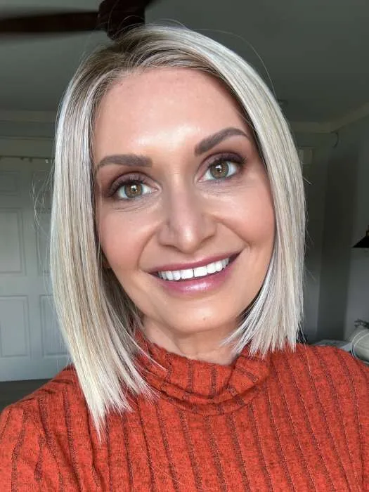 Santa Monica | Synthetic Lace Front Wig (Mono Part)