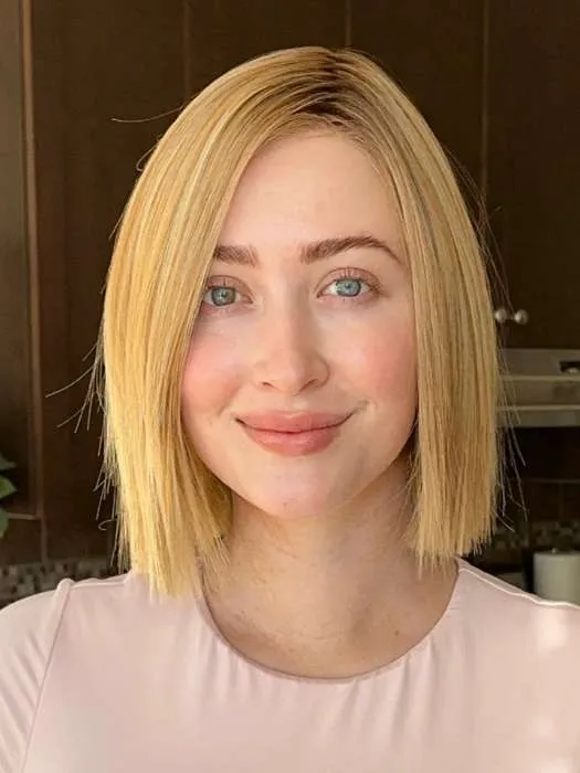 Santa Monica | Synthetic Lace Front Wig (Mono Part)