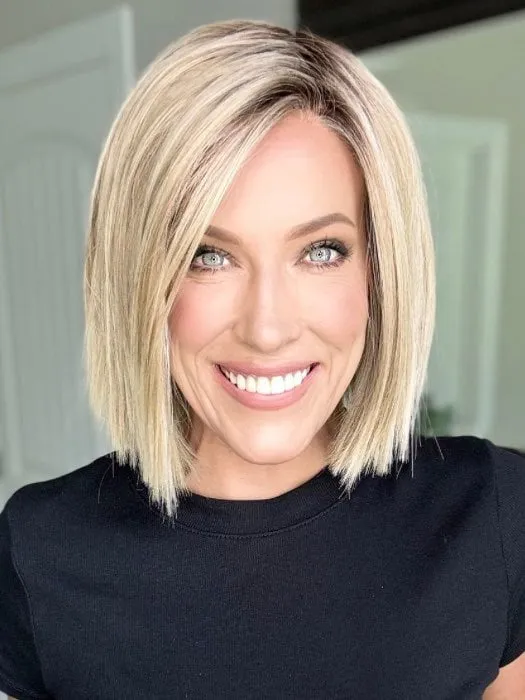 Santa Monica | Synthetic Lace Front Wig (Mono Part)