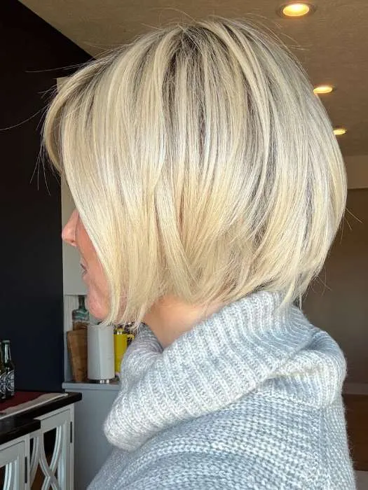 Smooth Cut Bob | Synthetic Lace Front Wig (Mono Top)