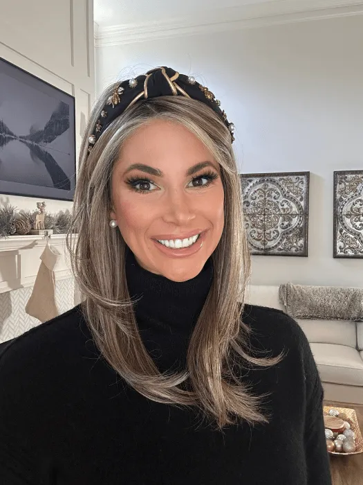 Spotlight Large | Synthetic Lace Front Wig (Mono Top)