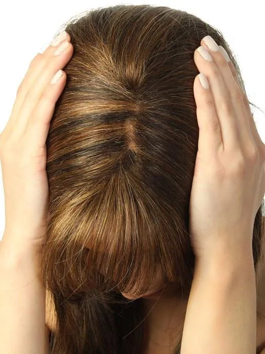 Star Quality | Synthetic Lace Front Wig (Mono Part)