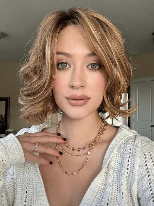 Stella | Synthetic Lace Front Wig (Mono Part)