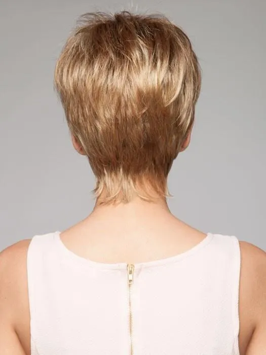 Stop Hi Tec | Short Synthetic Wig (Mono Crown)