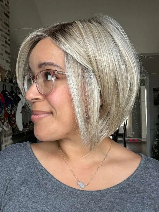 Straight Up With a Twist Elite | Synthetic Lace Front Wig (Hand-Tied)
