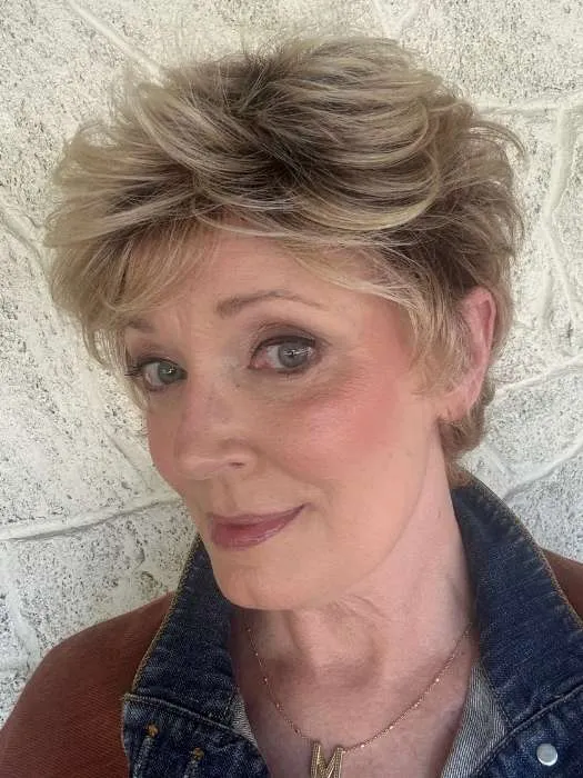 Swept Back Short Cut | Synthetic Wig (Basic)