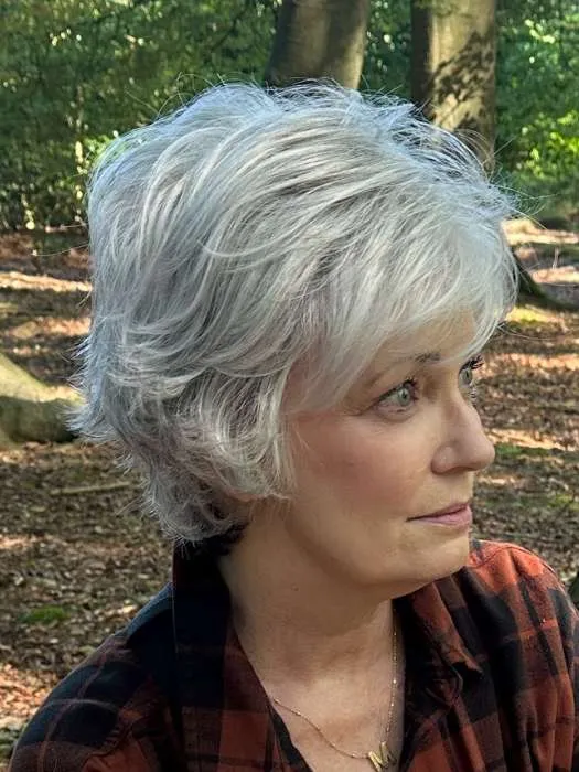 Voltage Petite | Synthetic Wig (Basic Cap)