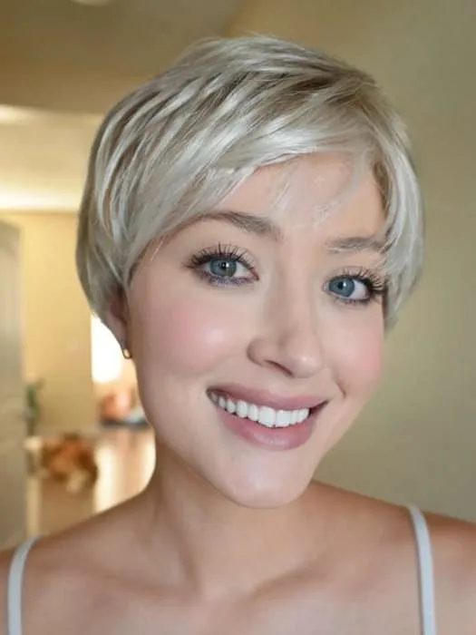 Winner Ultra Petite | Synthetic Wig (Basic Cap)